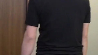 Unbelievable! the Bath Towel Slipped off! Seeing That Incredibly Sexy Body Made My Crotch Go Rock Hard! -1