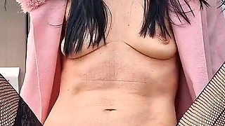 Outdoor Naked Gaping Pussy Close up and Pissing
