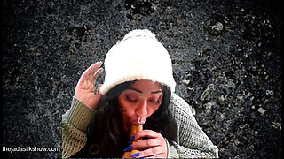 Jada Silk's oral grunge party