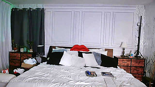 Cam show 1026