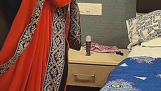 Sexy Maid of the House Left the Bai by Two Boys