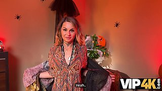 Vanessa Leone cheats on her cuckold husband with a hung steve q
