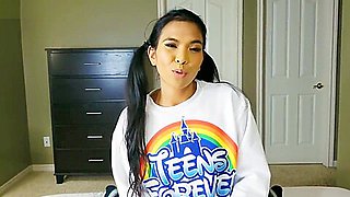 Pinay teen 18+ Sucks and Fucks Step daddy For Money