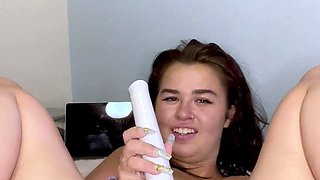 Webcam milf with breast milk live hardcore masturbate