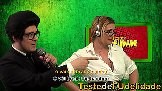 He Quit Work and Went to Fuck the Hot Brunette