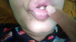 Lip kiss