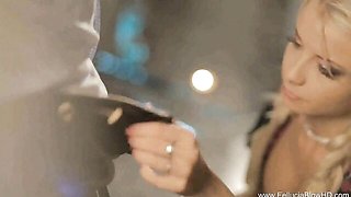 Mother scene with delicious Mia Julia from Fellucia Blow HD