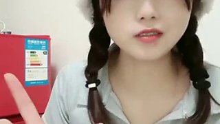 Recommend! The most authentic school beauty was finally fucked, and only this time, Xi Xi is not good at China live broadcast, fresh and cute little beauty, dark hair and pink pussy 4