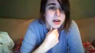 Innocent bbw girl enjoy toys and masturbate on webcam