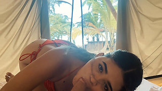 Girl Lost on the Beach Is Fucked by a Tour Guide