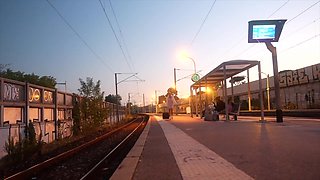 Two well-hung men, a no-brainer for Kitty, 28 years old! - Jacquie et Michel TV