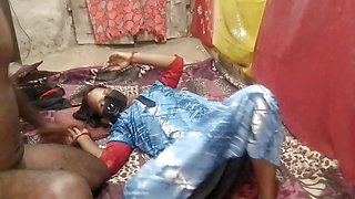 Indian village hot sexy wife ka chudai Kiya raat mein