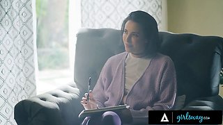 Girlsway - glamour writer Casey Calvert has moist strap-on fuck with Kira Noir for novel inspiration