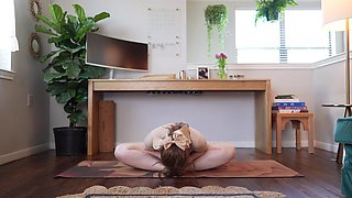 Redhead joga girl with anal plug