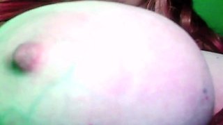 Slutty amateur flashing her big boobs in the backseat