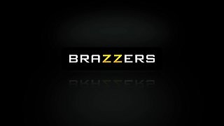 Wel-Cum Home, Soldier! With Johnny Sins, Isis Love - Brazzers