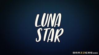 Look At Luna With Luna Star, Scott Nails - Brazzers