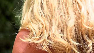 Naked in Mexico - Courtney Sins in the buff