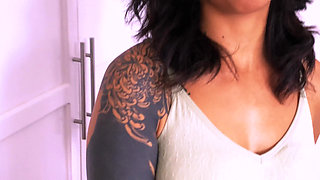 Hot Tattoed Teen with Perfect Ass Gives Hot Blowjob After Class