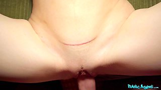 Martin Gun's Steamy Xmas Tip in Taxi