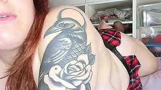 Cute amateur brunette naughty in solo jerking show on camera