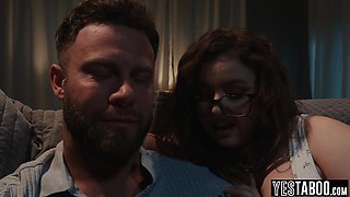 THICK beauty roleplays as stranger with BF