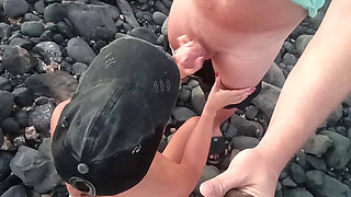 public blowjob on the beach with cum on tits