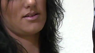 Big ass brunette gets warm load in her mouth