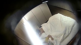 Horny fat arab housewife fingered on amateur hidden cam