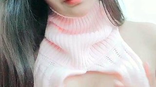 Amateur Asian Webcam Strip Masturbation