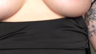 Virtual Sex. My Beautiful Wife Helped Me Cum After Work, Everything Would Be Like This