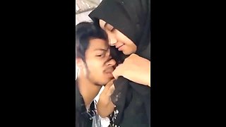 Desi Indian bhabhi Affair with Manager 3