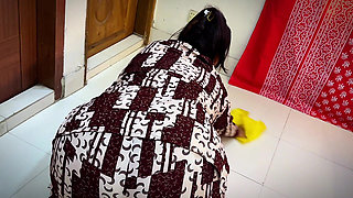 Boss Punished the Hot Maid Because She Was Masturbating in Bed Room, Then He Caught Her & Give Extreme Fuck