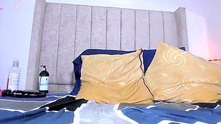 Blonde tight pussy babe solo toy fun in glamour masturbation