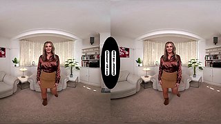 Amy Green Secretary With Stockings & Ankle Boots Rewards You With Unexpected Surprise Tease Treat