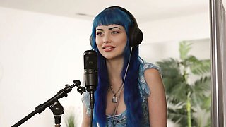 Adorable Jewelz Blu and Zane Walker - face sitting scene - Bellesa Films