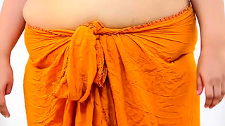 Mallu Big Ass Indian Tamil Bhabhi Try to Make Seduce Her Husband's Friend to Get Anal Fucking