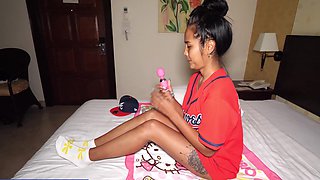 Big ass Thai MILF wife amateur HOT pussy play and fuck in POV