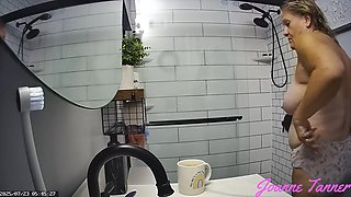 Found Hidden Cam Footage of My Mom Mrs. Joanne Tanner the Real Public Schoolteacher in the Shower on my Dad's Computer 4