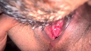 Indian virgin girl first time pussy licking by boyfriend - Naina's hot desi sex