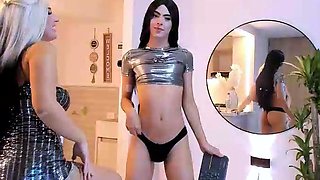 Shemale ladyboy masturbating