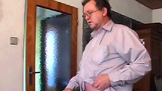 Hot-tempered brunette Zafira destroyed by monster
