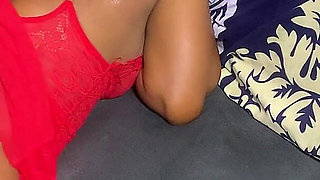 Fucking Her Mature Pussy on the Couch Missionary