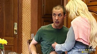 Las Reglas En Casa De Mamгў With Jessy Jones, Ava Addams, Nina Elle - Brazzers