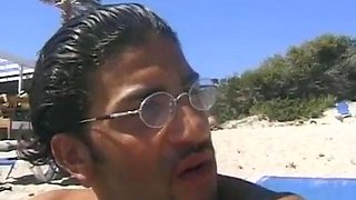 Anne Marie in the beach: Blowjob, Doggy  Cowgirl Porn