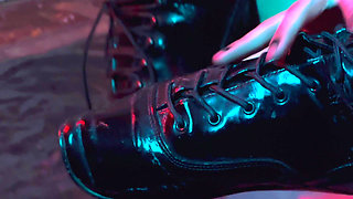Lesbian Goddesses Foot Worship Session