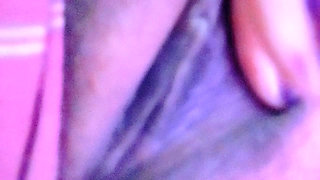 Single vergin girl a night