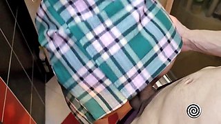 Stepsister Creampied in the Toilet - Amateur BDSM Catch
