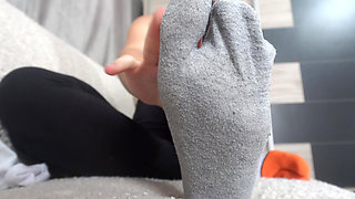 My Stepsister Tries Out What It's Like to Wear Japanese Tabi Socks and Then Plays with Her Feet and Toes