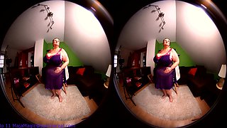 Sharon's Hot Strip Leaves Nithing To Your Imagination - Bbw Gilf